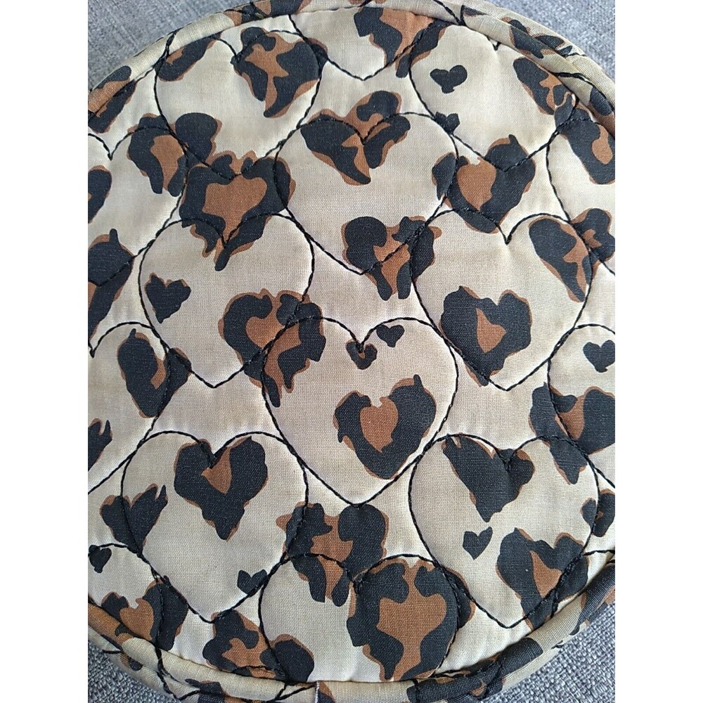 Betsey Johnson Luv Betsey Cheetah Heart Print Round Crossbody With Cat Ears Sz S - Picture 8 of 9